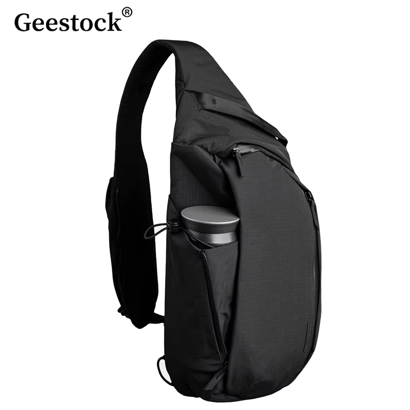 Useful Tablet Accessories - Geestock Outdoor-Reise-Brusttasche für Herren, multifunktional, wasserdicht,